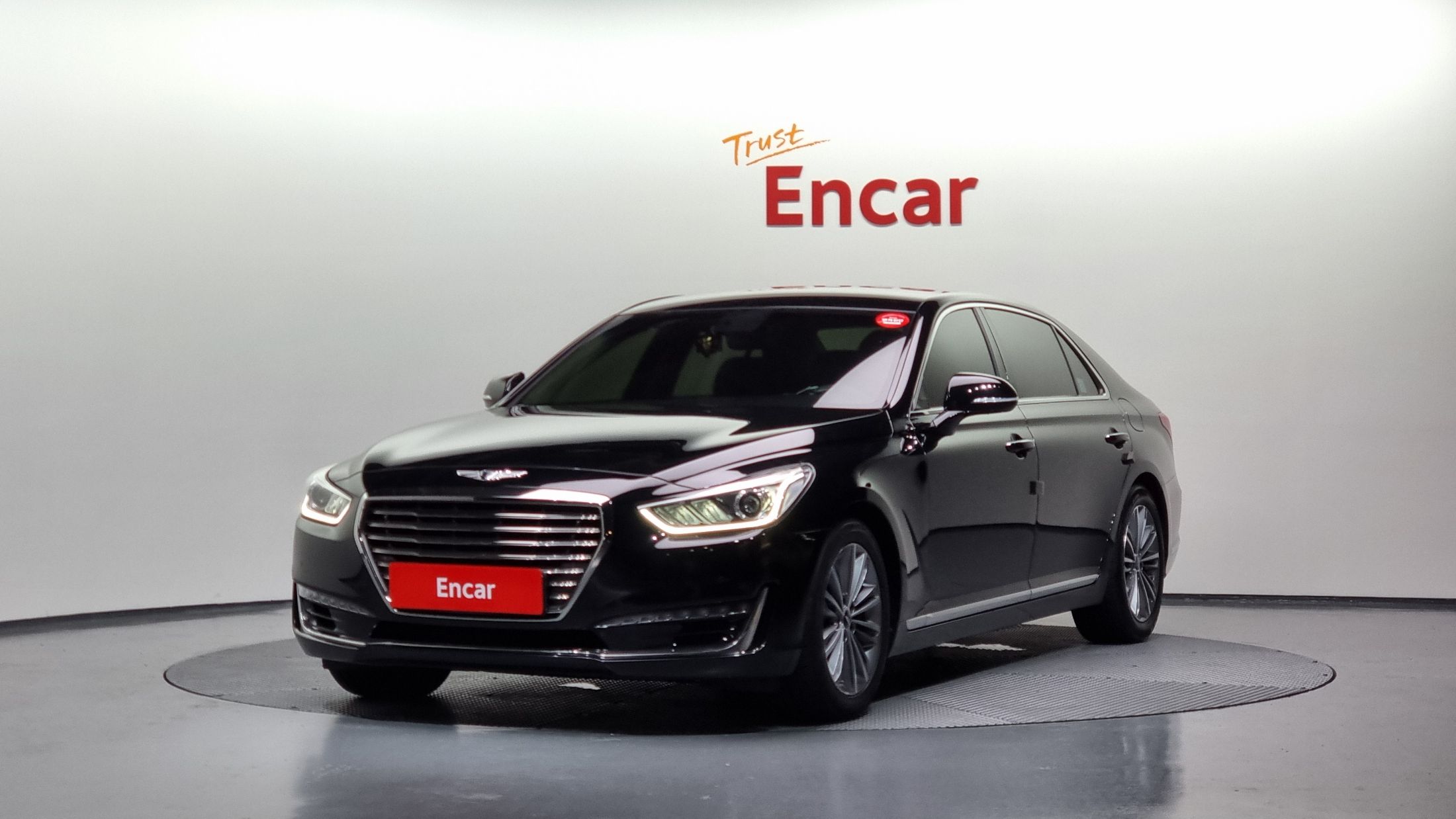 GENESIS EQ900 2017