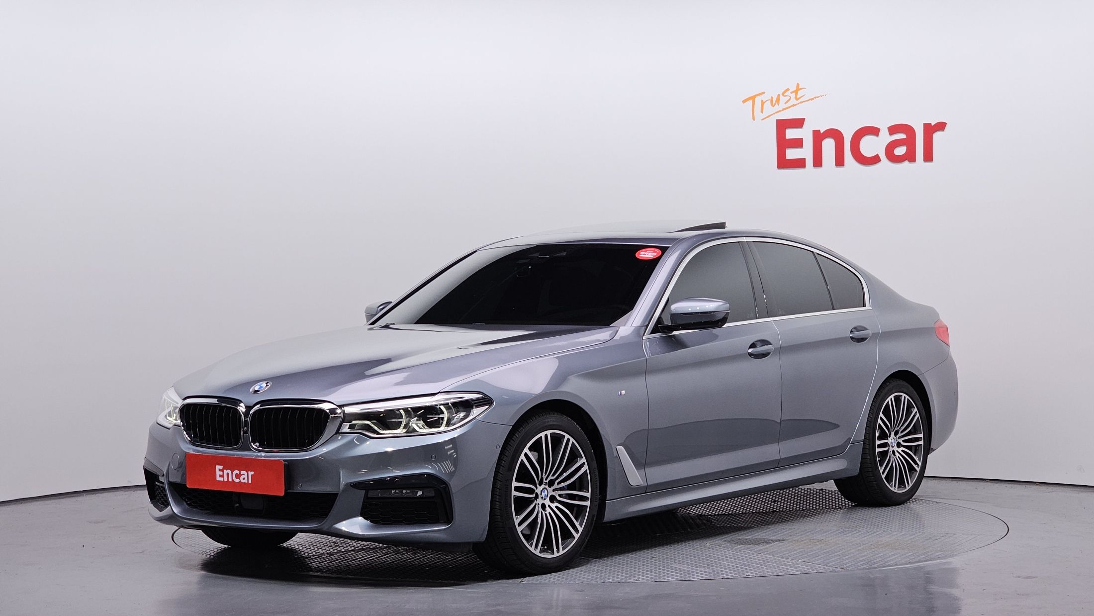 BMW 5-SERIES G30 2020
