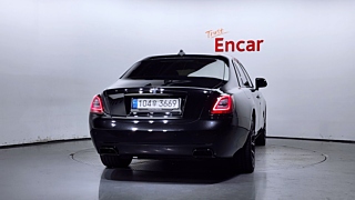 ROLLS ROYCE GHOST 2023
