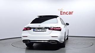 MERCEDES BENZ E-CLASS W213 2021