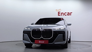 BMW 7-SERIES G70 2023