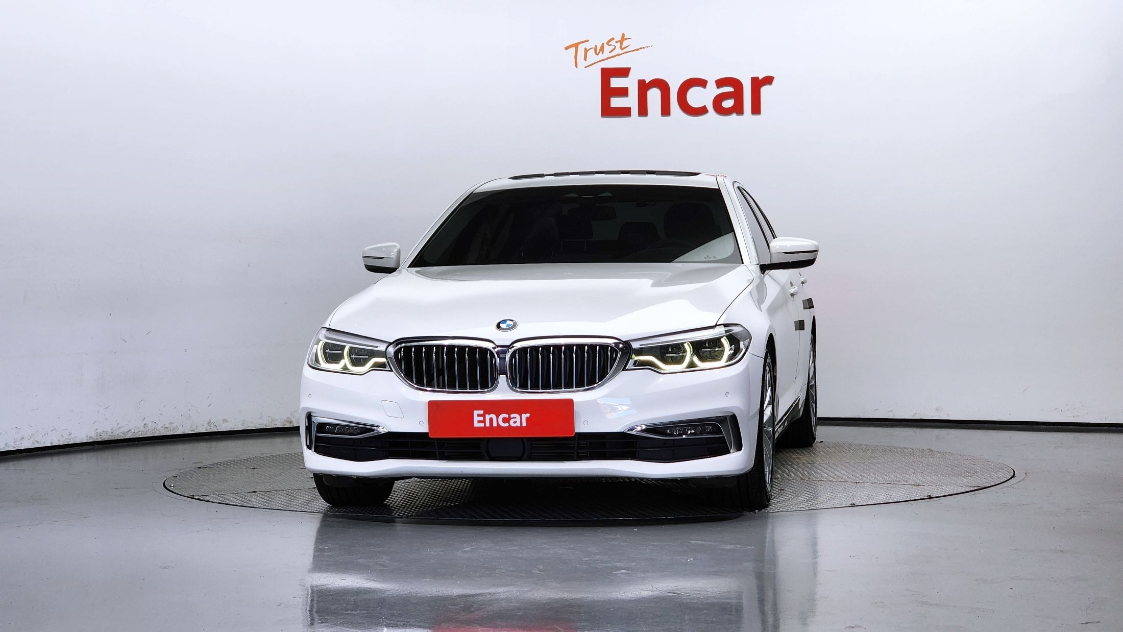 BMW 5-SERIES G30 2020