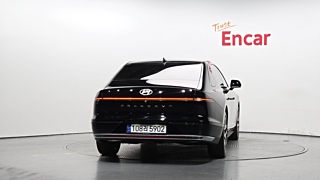 HYUNDAI GRANDEUR GN7 2025