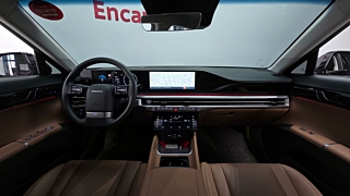 HYUNDAI GRANDEUR GN7 2025
