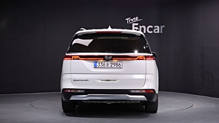 KIA CARNIVAL 2021