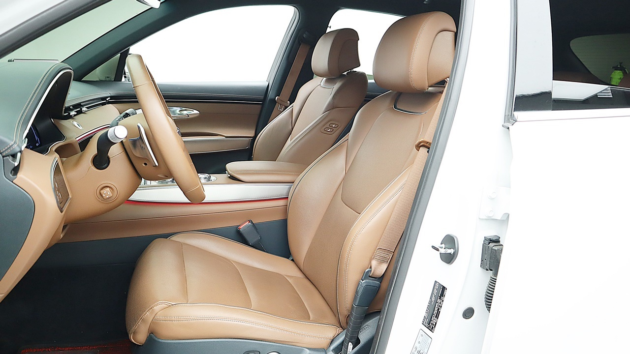 GENESIS GV70 2022