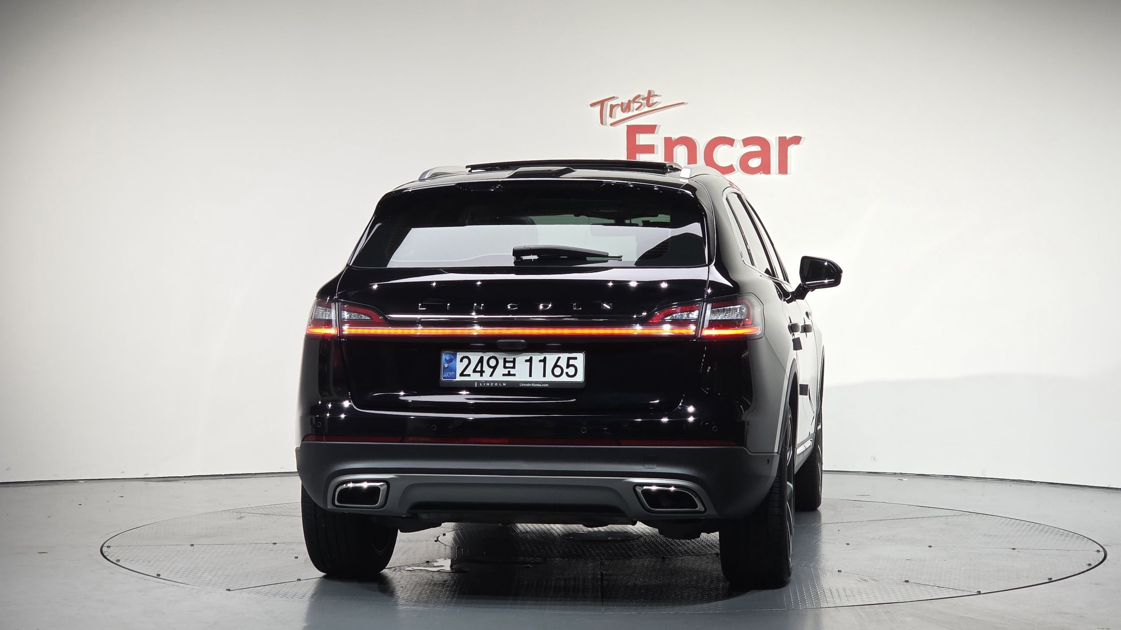 LINCOLN NAUTILUS 2023