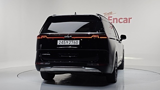 KIA CARNIVAL 2023