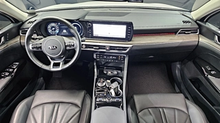KIA K5 2021