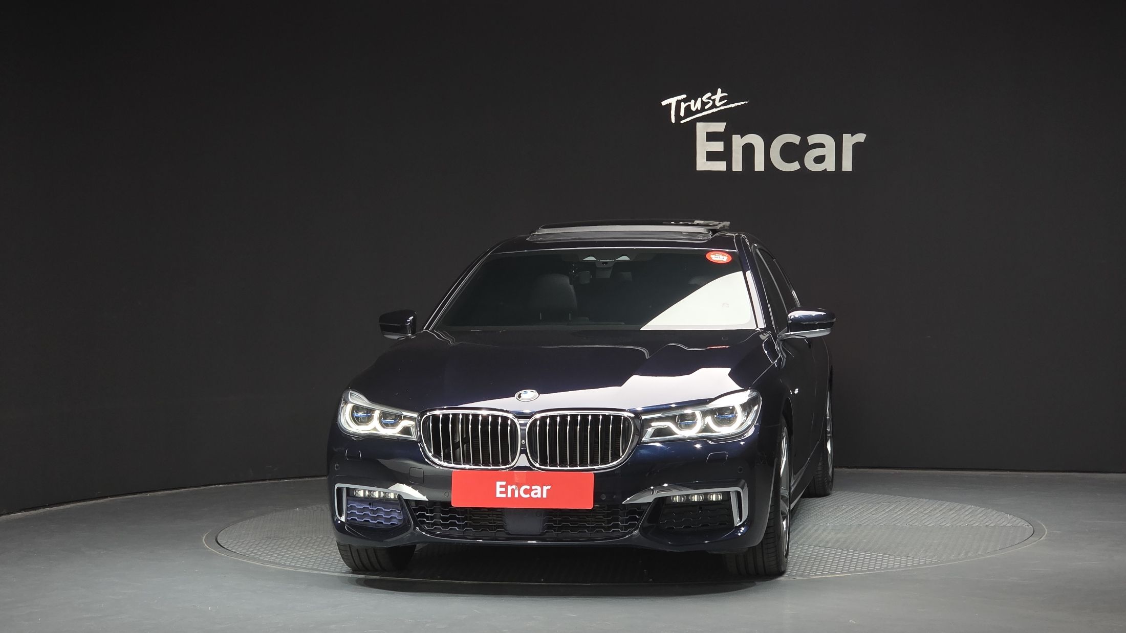 BMW 7-SERIES G11 2017