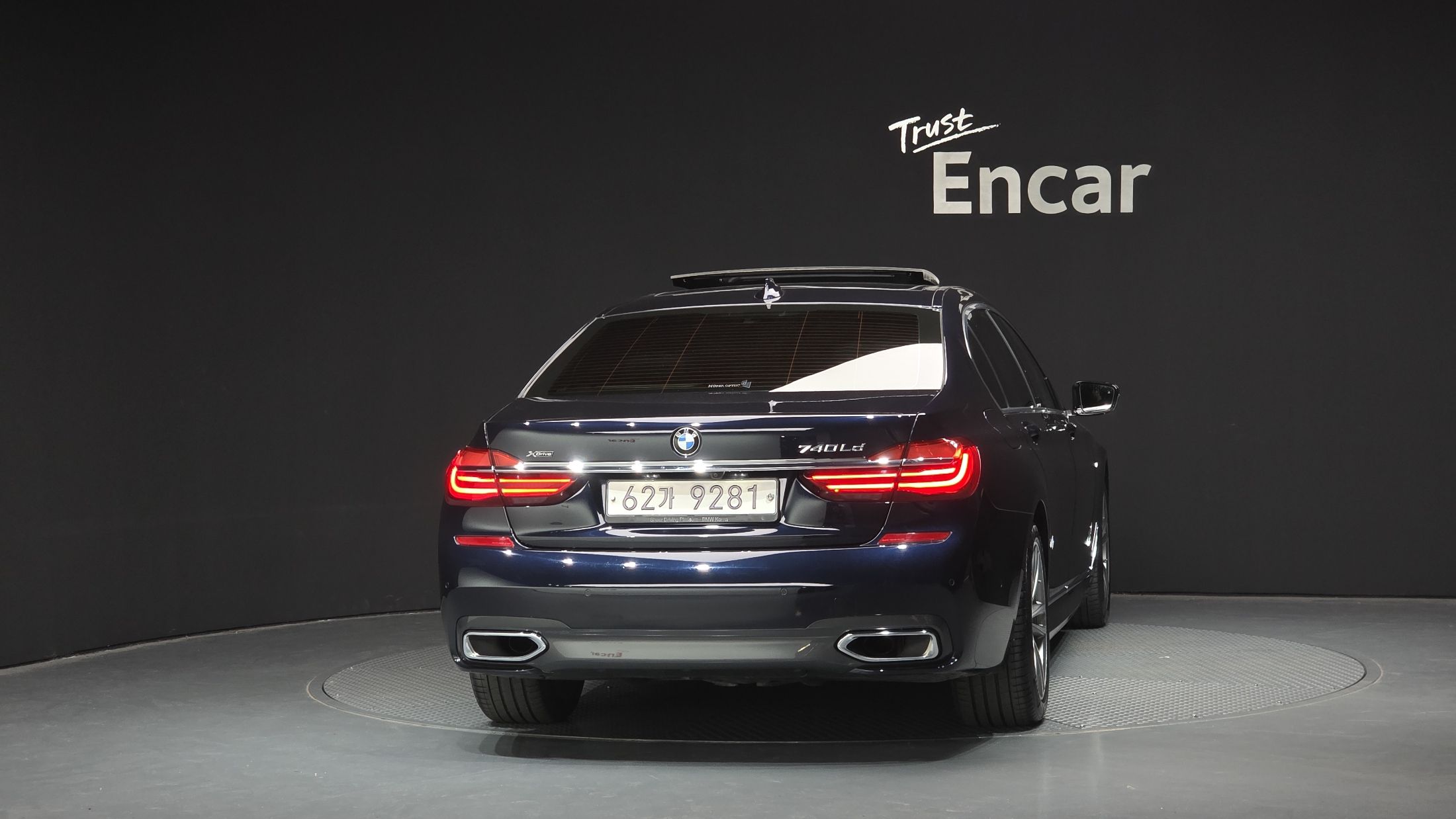 BMW 7-SERIES G11 2017