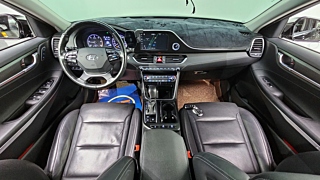 HYUNDAI GRANDEUR IG 2017