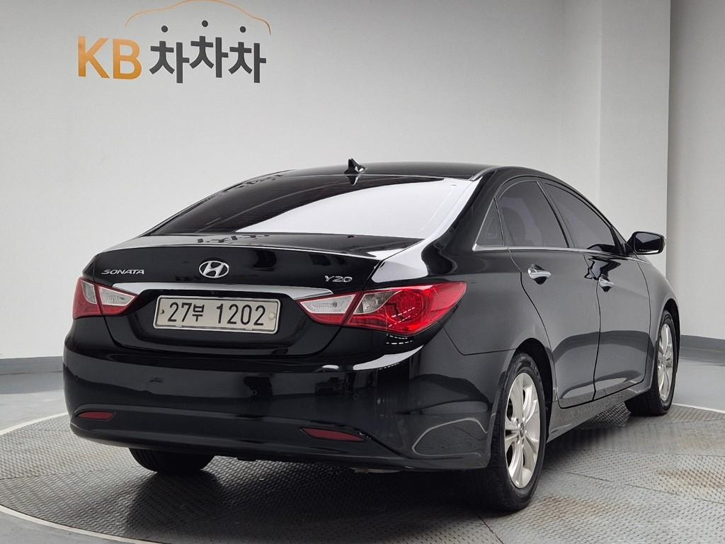 HYUNDAI SONATA YF 2009