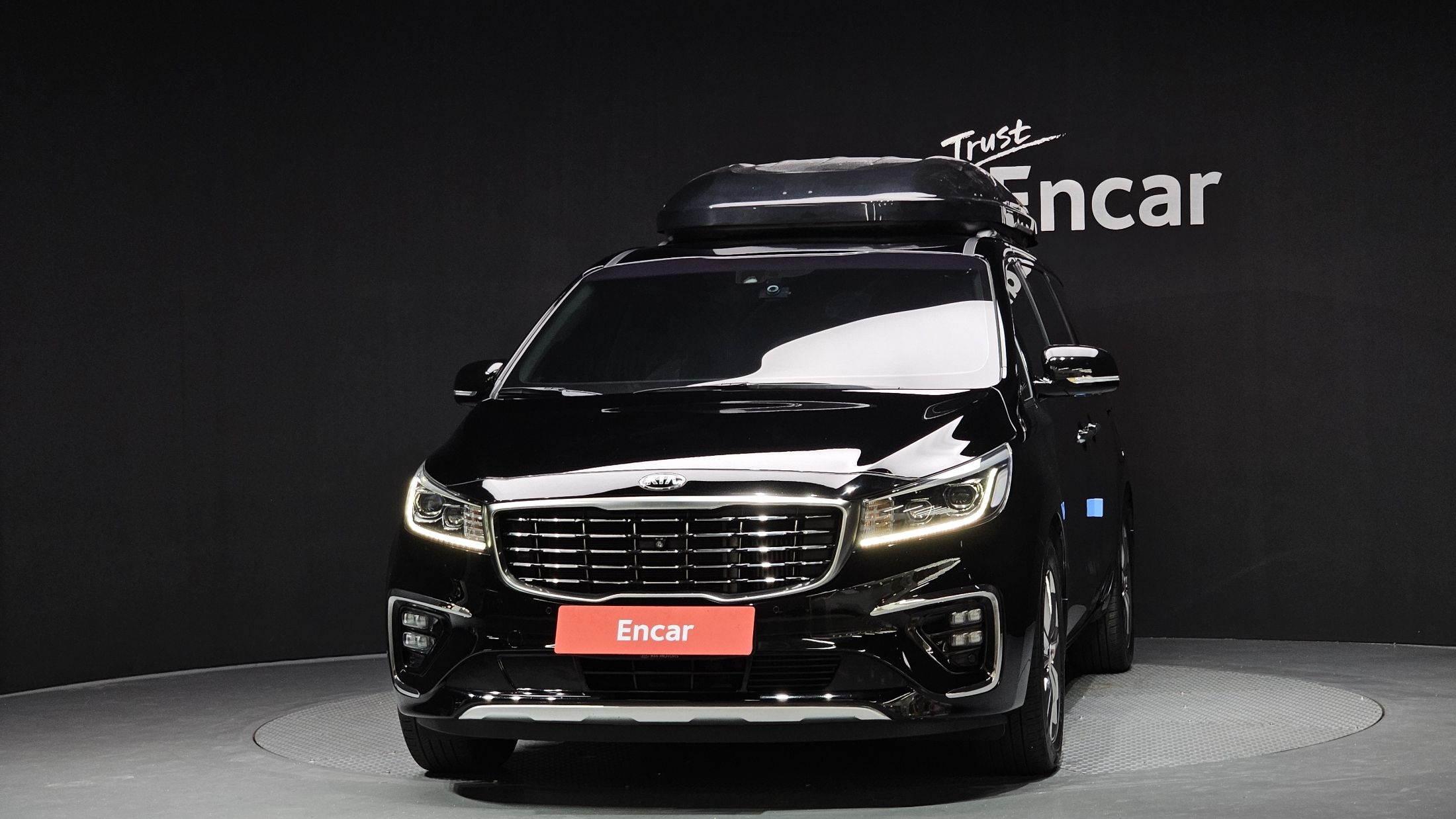 KIA CARNIVAL 2019