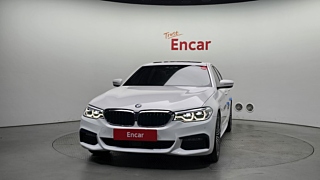 BMW 5-SERIES G30 2019