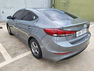 HYUNDAI AVANTE AD 2016