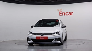 VOLKSWAGEN GOLF 2014