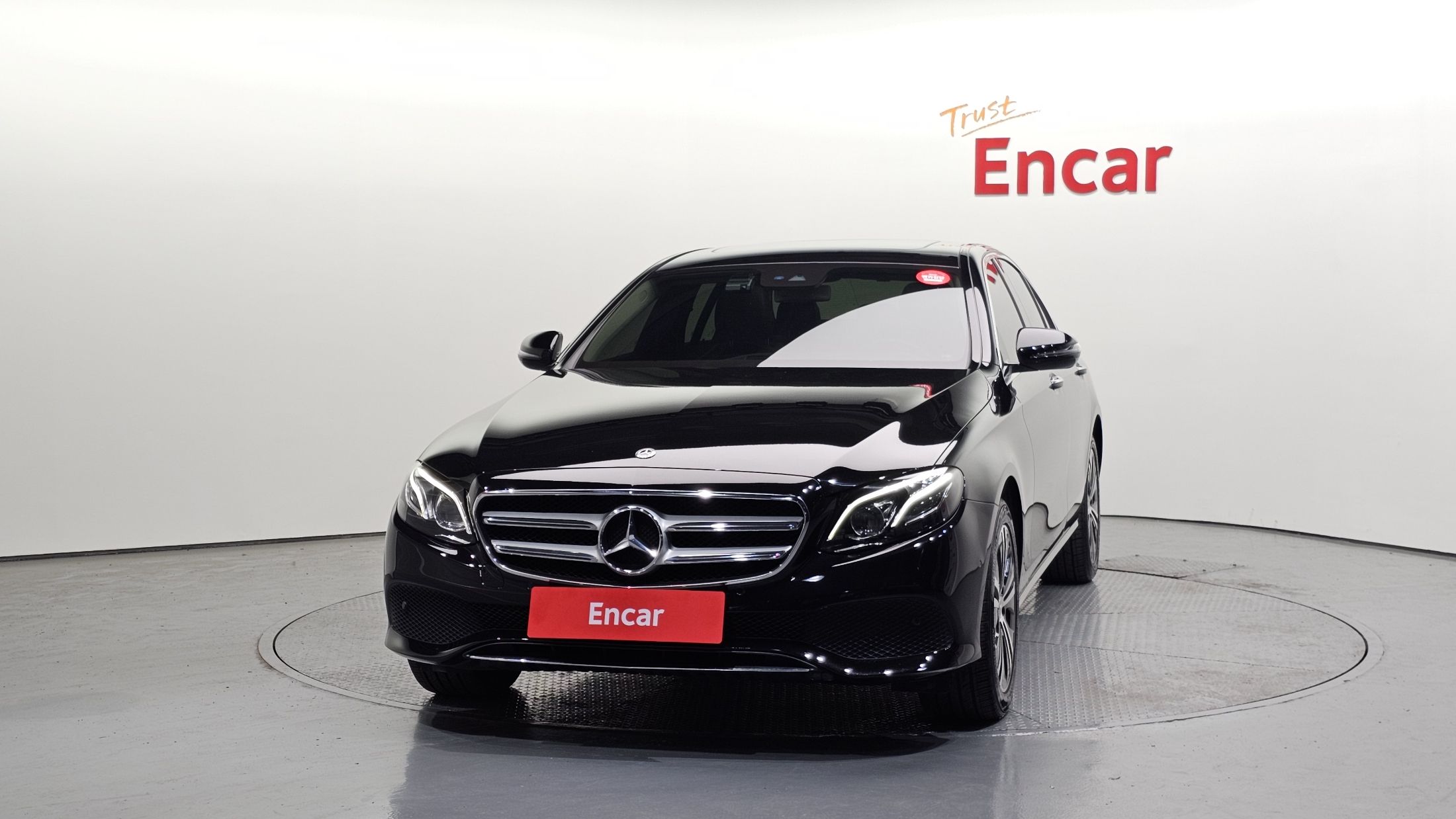 MERCEDES BENZ E-CLASS W213 2020