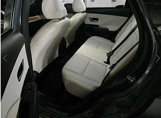 HYUNDAI KONA 2023