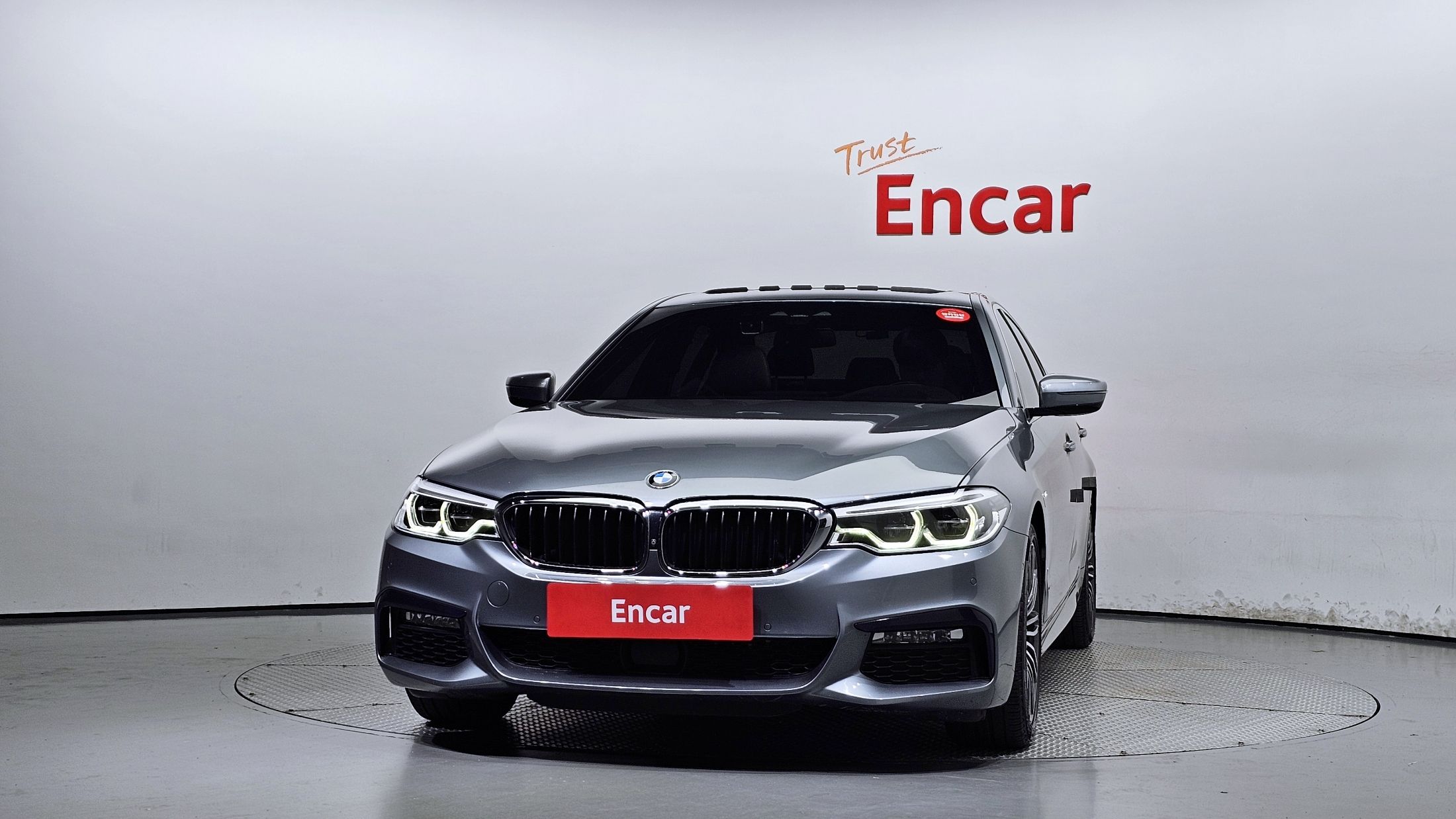 BMW 5-SERIES G30 2018