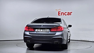 BMW 5-SERIES G30 2018