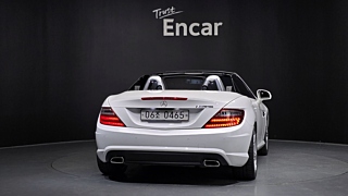 MERCEDES BENZ SLK-CLASS 2016