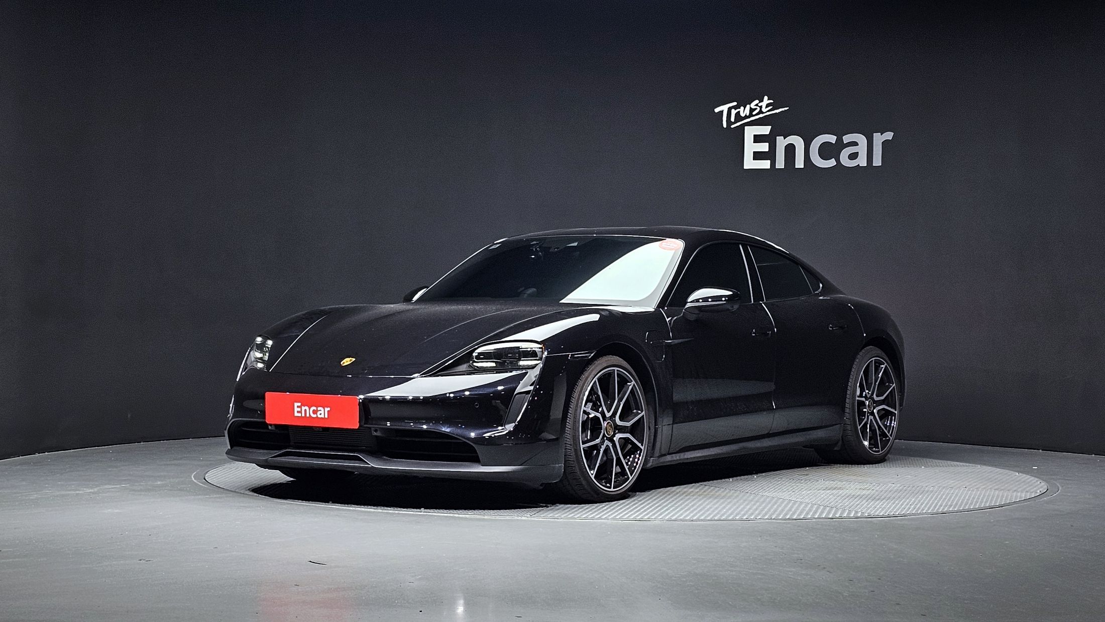 Аукционный лист PORSCHE TAYCAN 2024