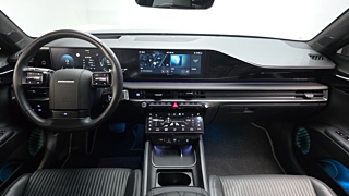 HYUNDAI GRANDEUR HYBRID GN7 2023