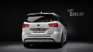 KIA CARNIVAL 2016