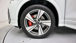 AUDI Q2 2023