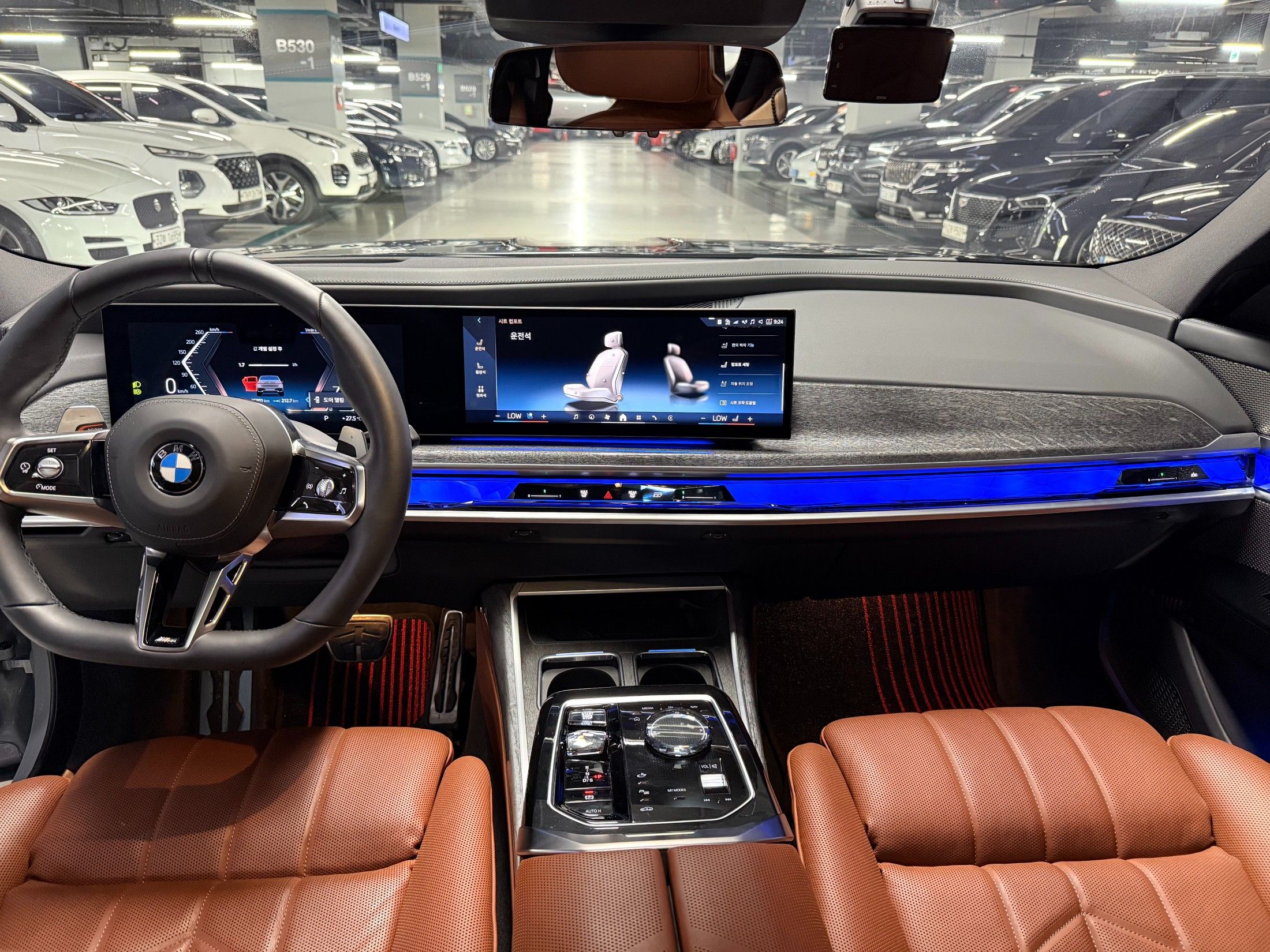 BMW 7-SERIES G70 2023
