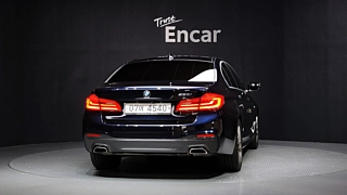 BMW 5-SERIES G30 2018