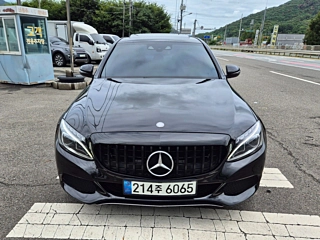 MERCEDES BENZ C-CLASS W205 2016