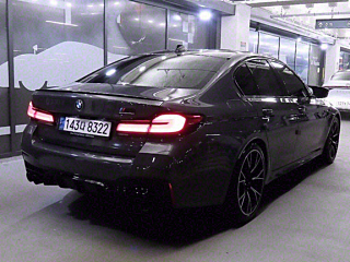 BMW M5 F90 2021