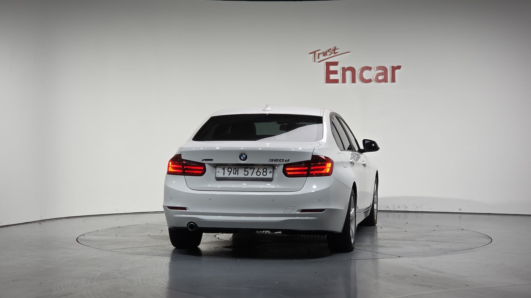 BMW 3-SERIES F30 2013