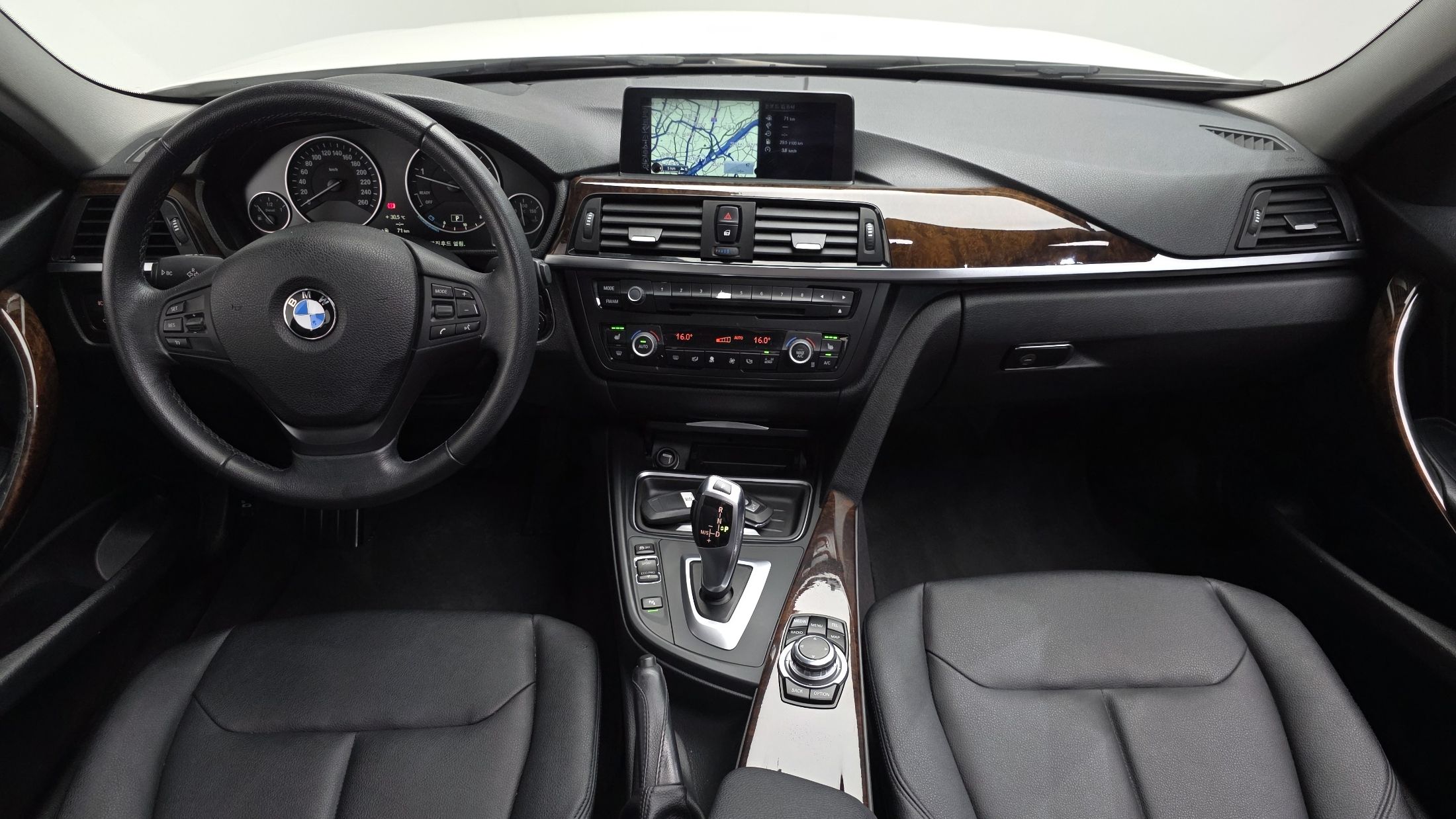 BMW 3-SERIES F30 2013