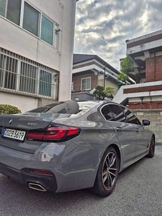 BMW 5-SERIES G30 2022