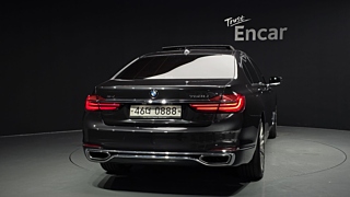 BMW 7-SERIES G11 2016
