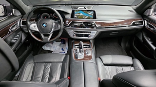 BMW 7-SERIES G11 2016