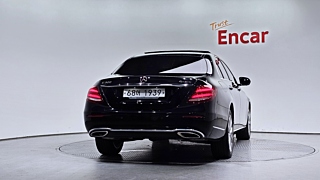 MERCEDES BENZ E-CLASS W213 2019