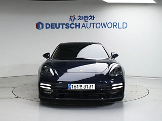PORSCHE PANAMERA 971 2021