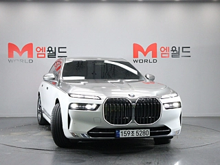 BMW 7-SERIES G70 2023