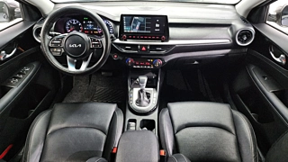 KIA K3  2 GENERATION 1.6 2021