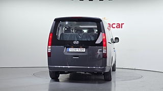 HYUNDAI STARIA 2025