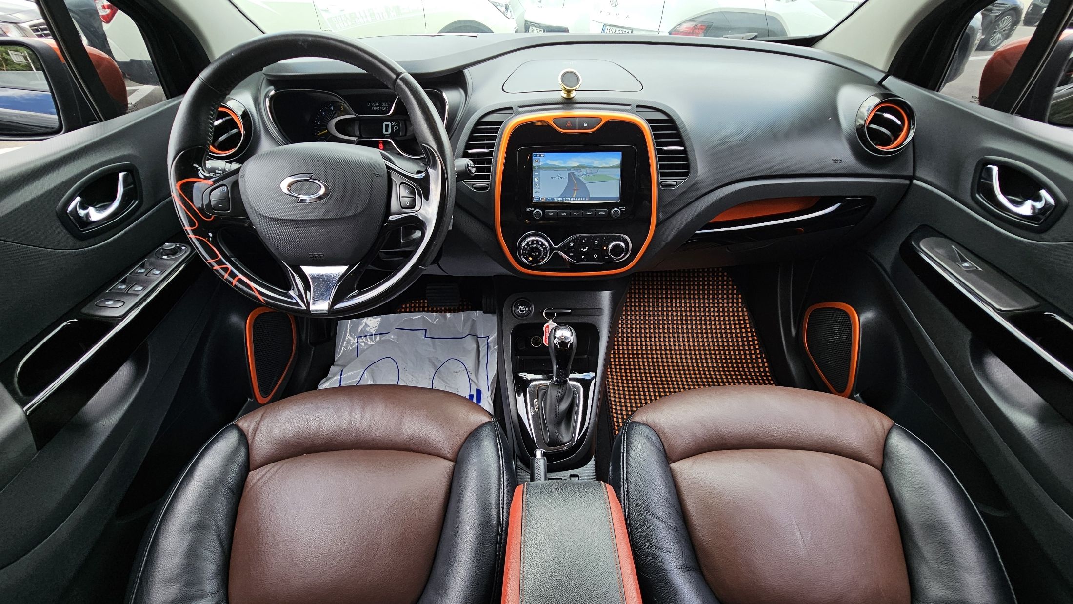SAMSUNG QM3 2015