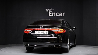 HYUNDAI GRANDEUR HG 2016