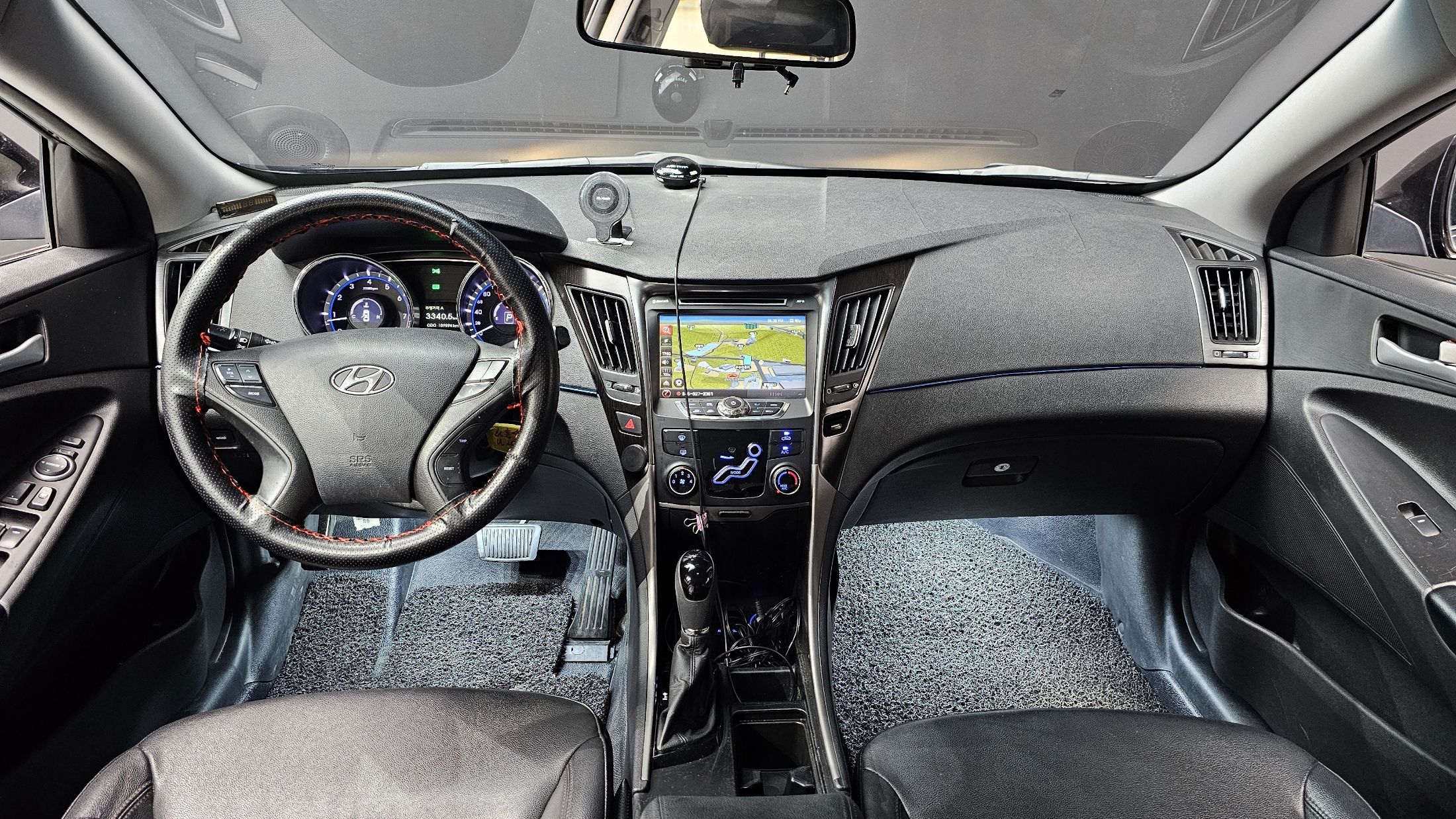HYUNDAI SONATA YF 2011