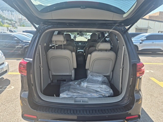 KIA CARNIVAL 2018