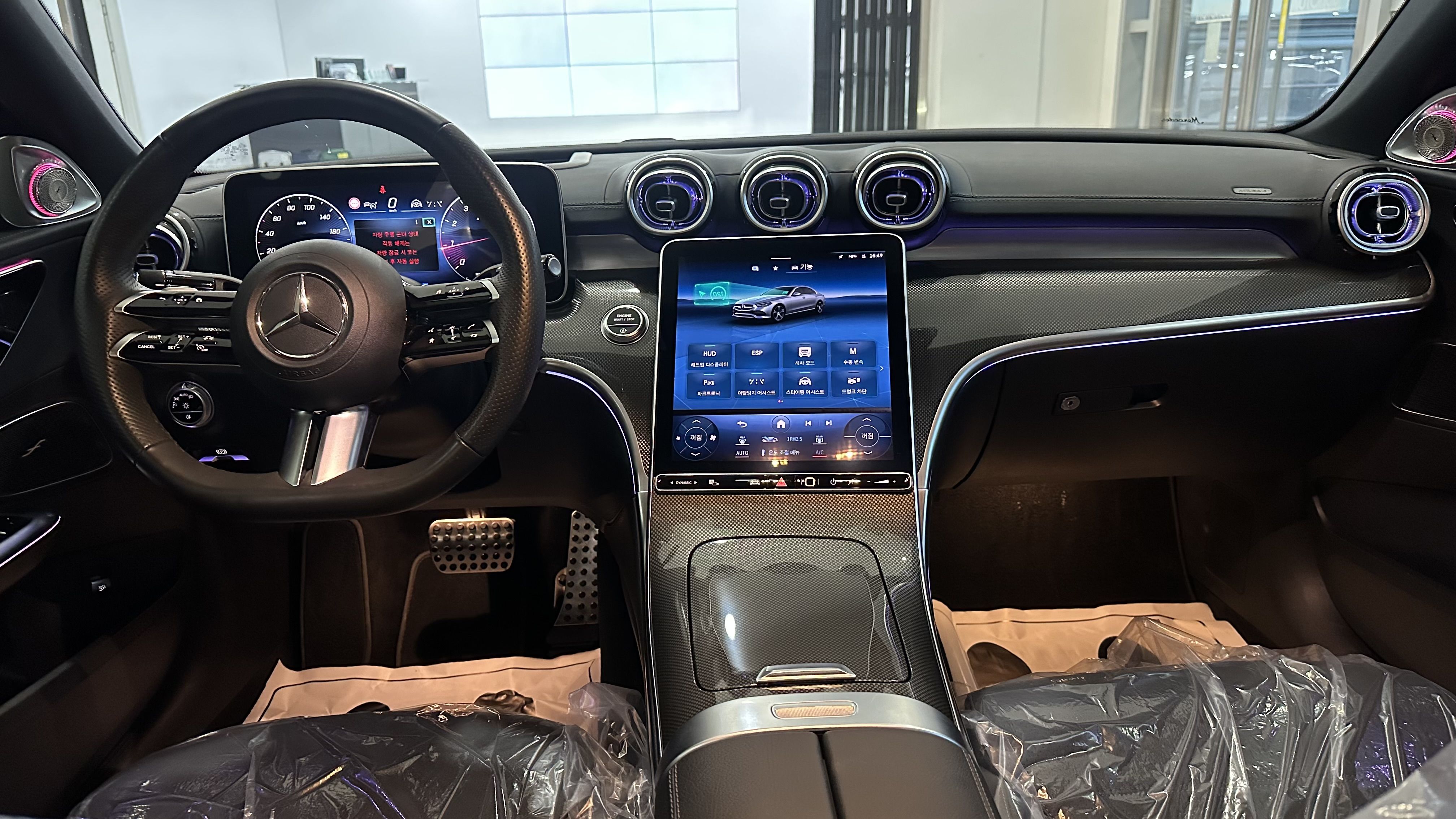 MERCEDES BENZ C-CLASS W206 2023