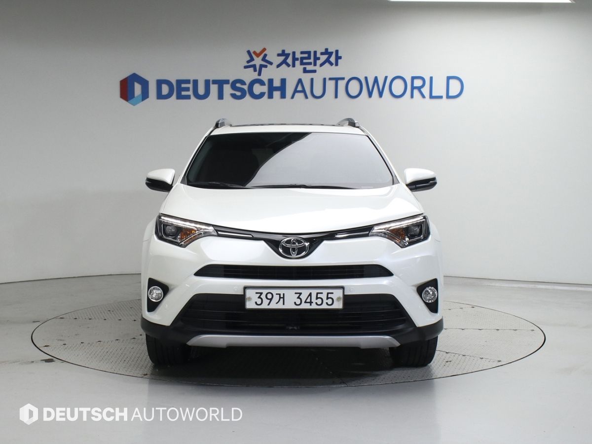 TOYOTA RAV4 2017